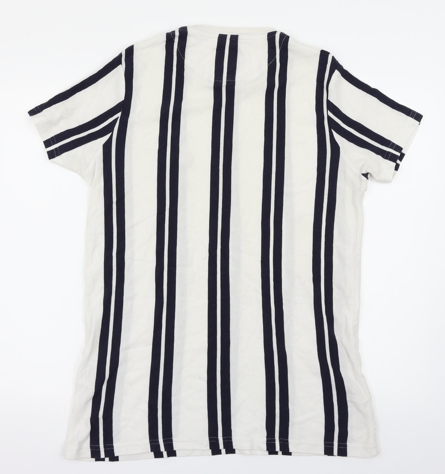 B33 Mens White Striped   T-Shirt Size L