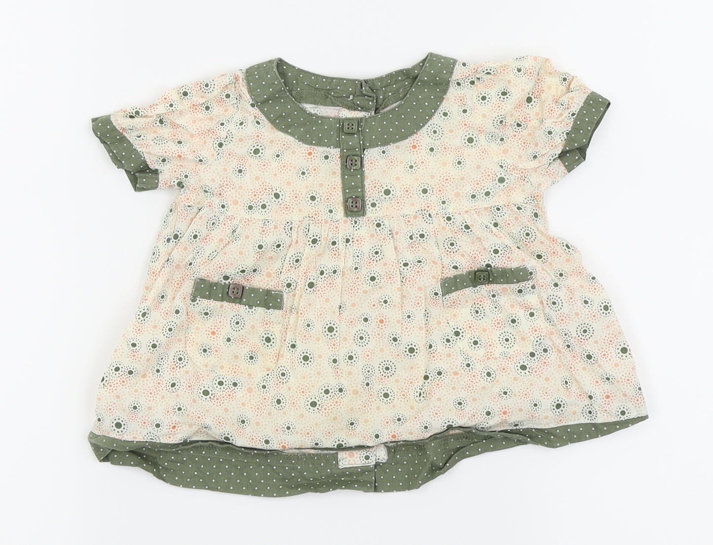 pre worn Girls White   Fit & Flare  Size 9-12 Months