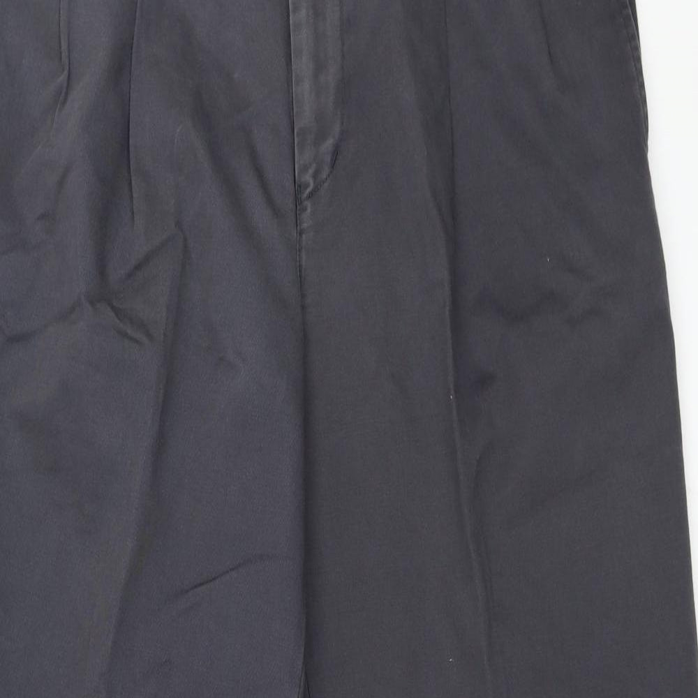 Uni Qlo Mens Grey   Chino Trousers Size 32 in L29 in