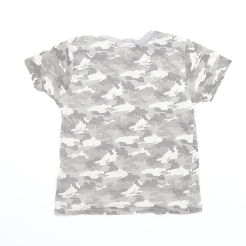 Primark Boys Grey Camouflage  Basic T-Shirt Size 7-8 Years
