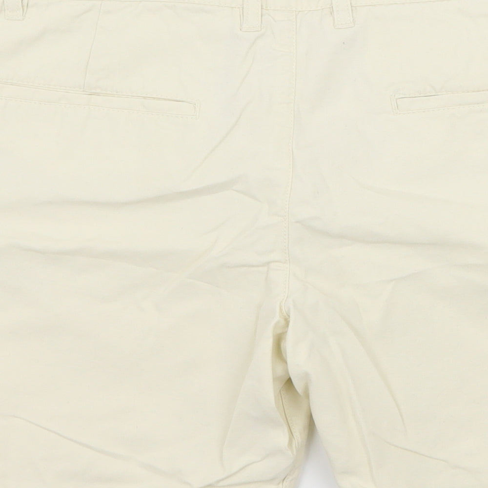 H&M Mens Ivory   Bermuda Shorts Size 29 in