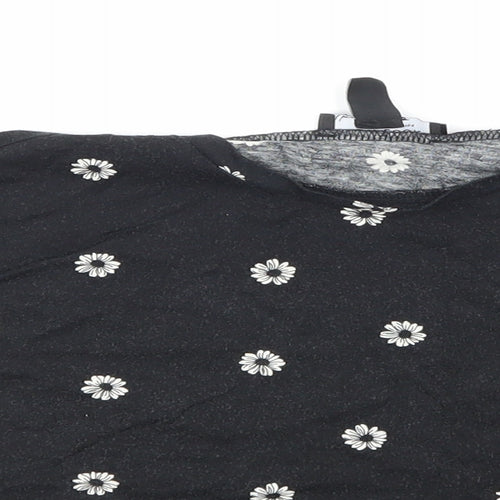 newlook Girls Black Floral  Cropped T-Shirt Size 12-13 Years