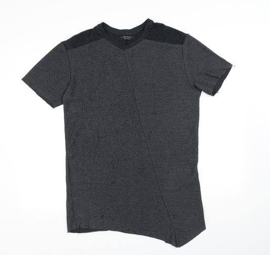 Front view of Berksha men’s grey t-shirt, size M