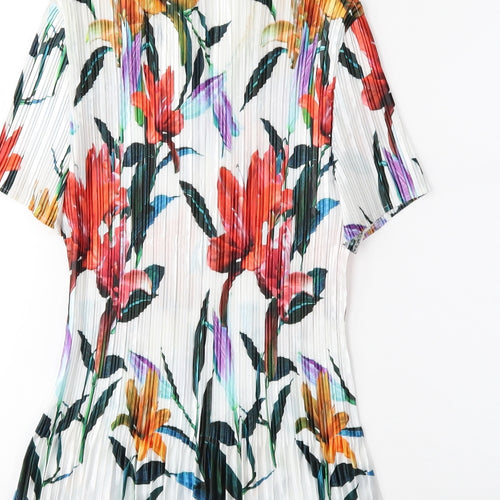 Mitzy Womens White Floral  Basic T-Shirt Size S