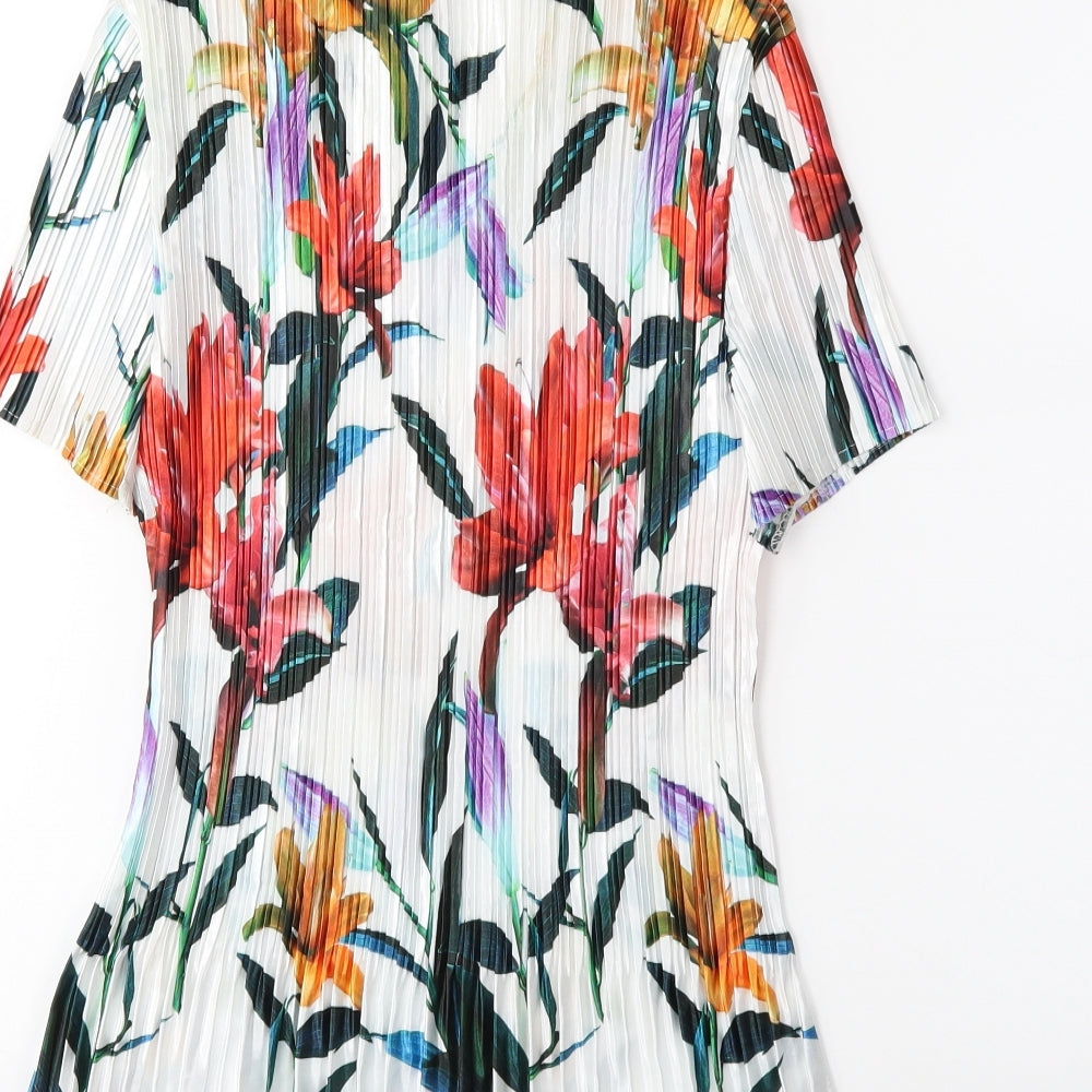 Mitzy Womens White Floral  Basic T-Shirt Size S