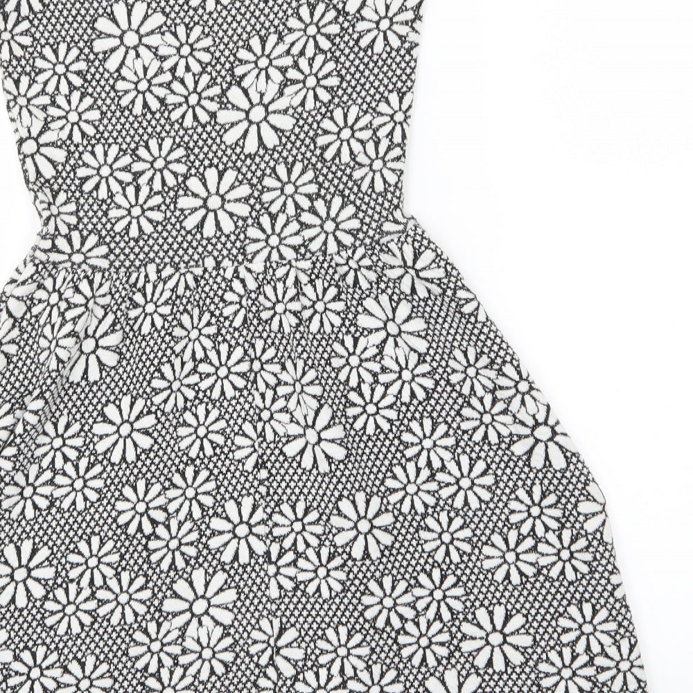 Topshop Womens White Floral  A-Line  Size 8  - black and white floral
