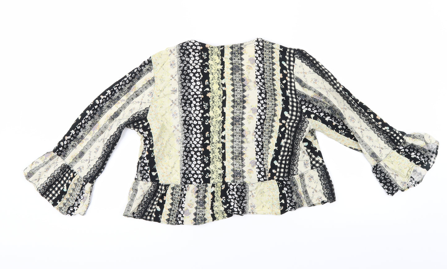 Motel Womens Black Floral  Cropped T-Shirt Size M