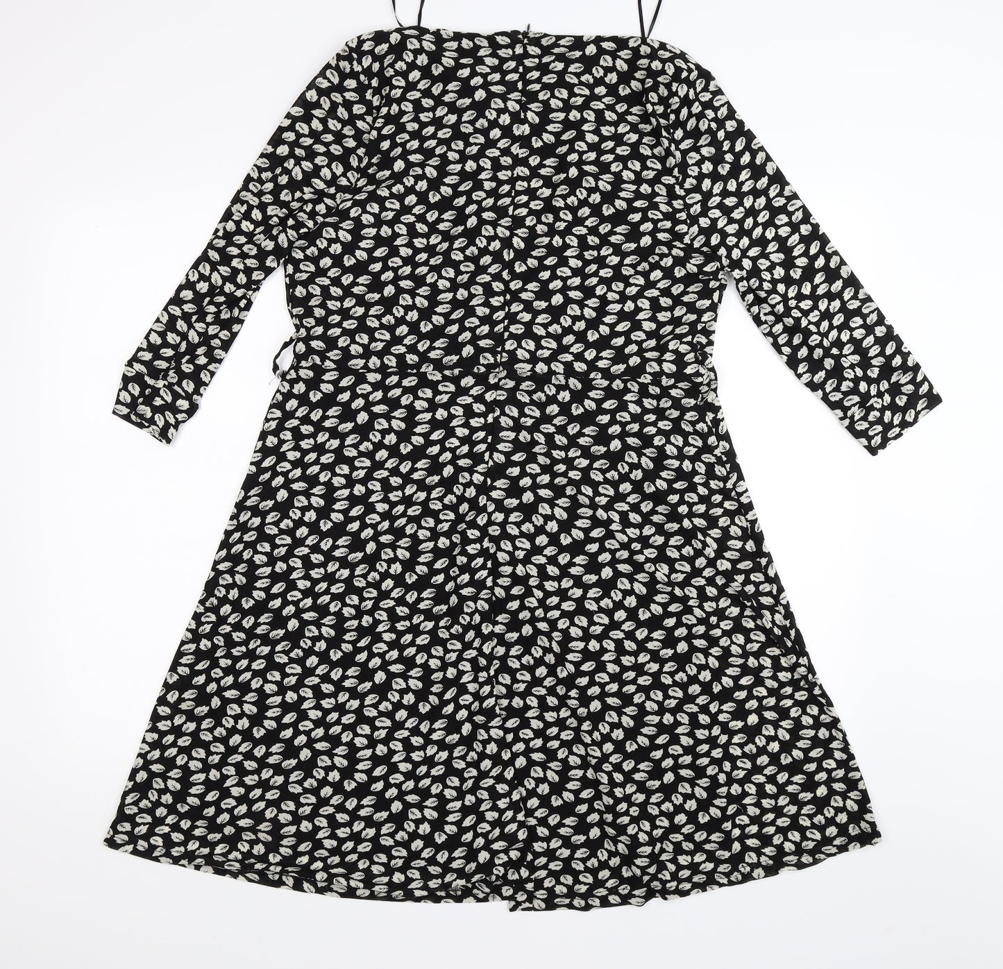 blue vanilla Womens Black Floral  Fit & Flare  Size 14