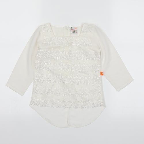 Winner Girls White   Basic T-Shirt Size 6 Years