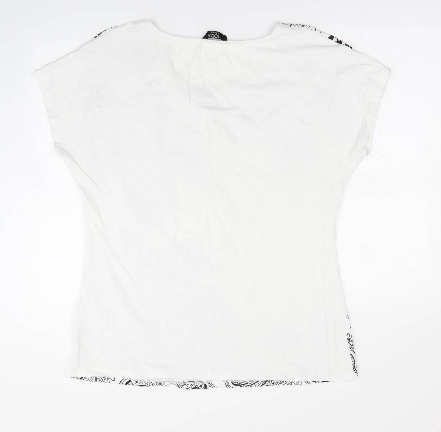 Moda Womens White   Basic T-Shirt Size 18