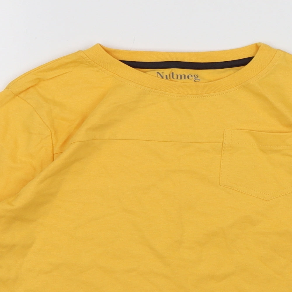 Nutmeg Boys Yellow   Basic T-Shirt Size 9-10 Years