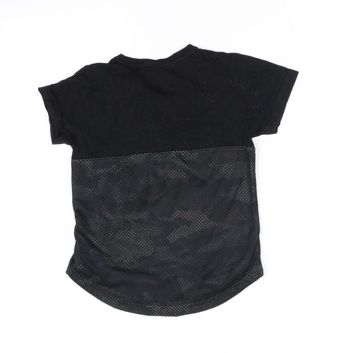 brk lyn Boys Black   Basic T-Shirt Size 6-7 Years