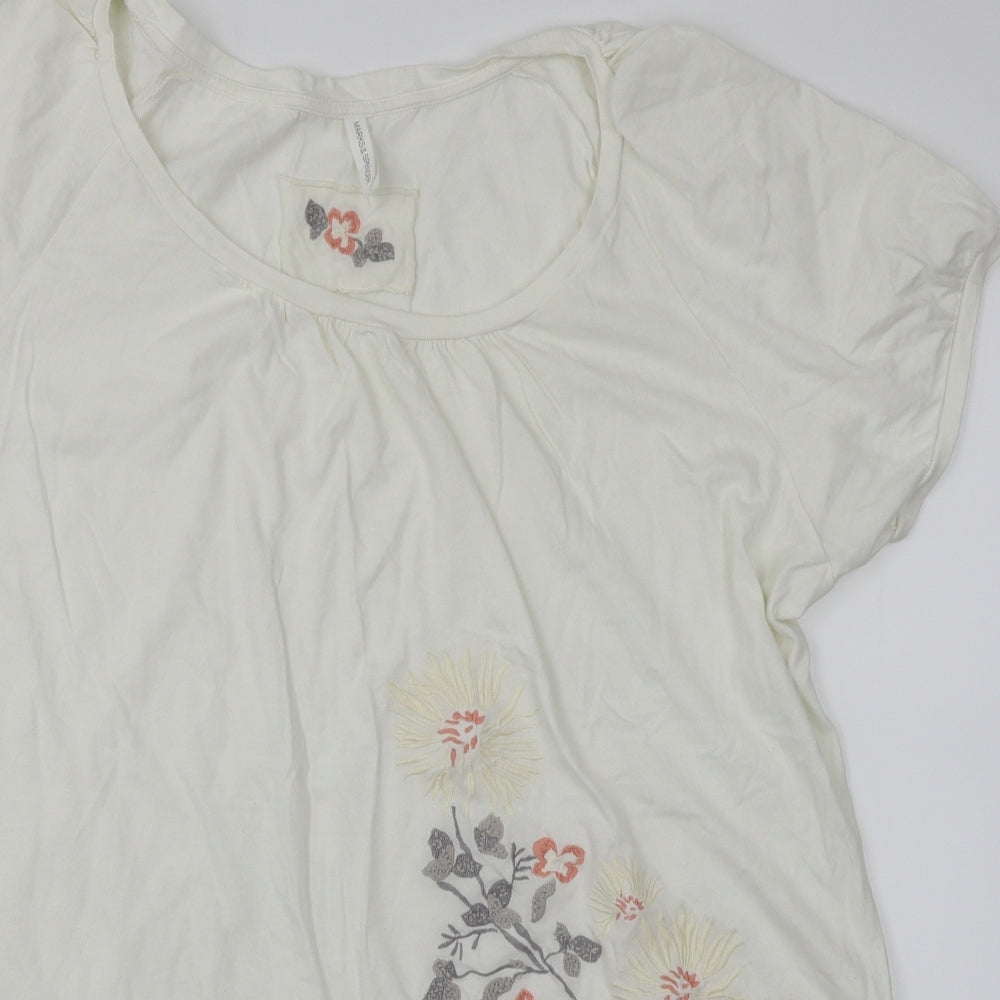Marks & Spencer Womens White Floral  Basic T-Shirt Size 22