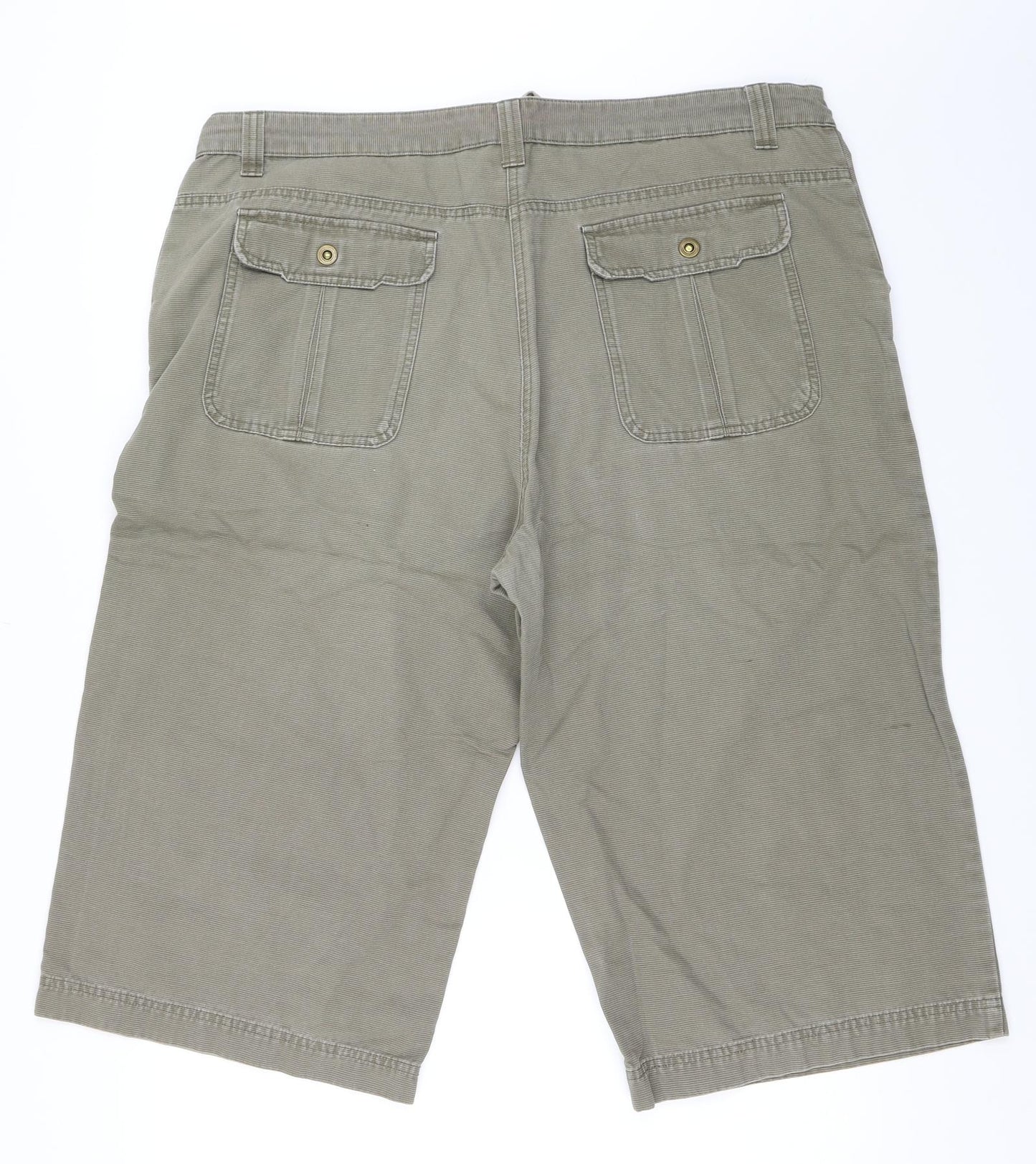 George Mens Green   Bermuda Shorts Size 42 in