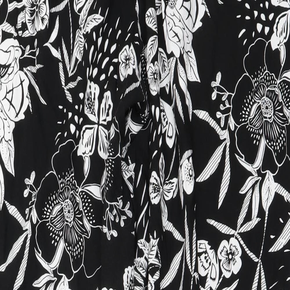 New Look Womens Black Floral  Trousers  Size 18 L27 in