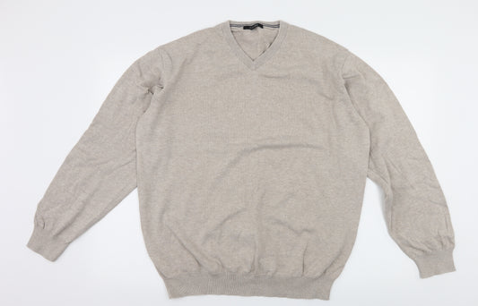 Front view of Dunnes men’s ivory knit jumper, size 2XL