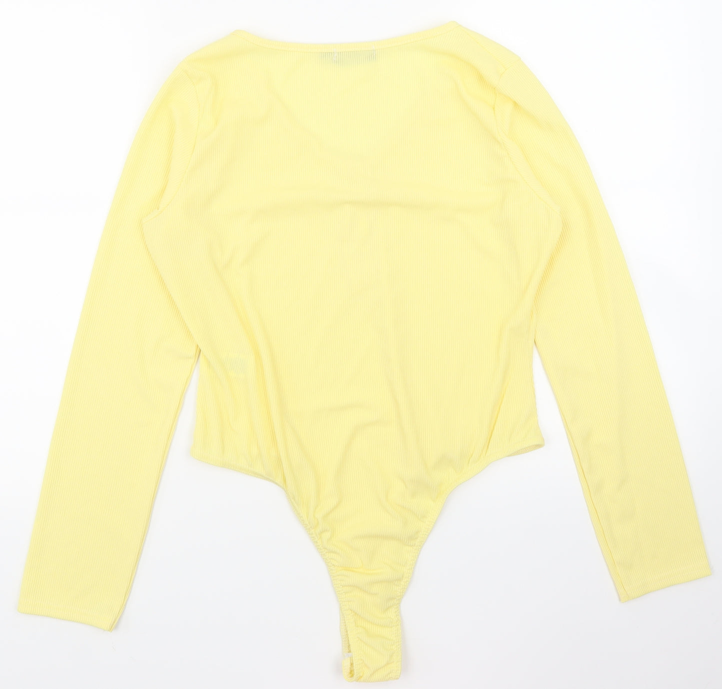 PRETTYLITTLETHING Womens Yellow   Basic T-Shirt Size 18