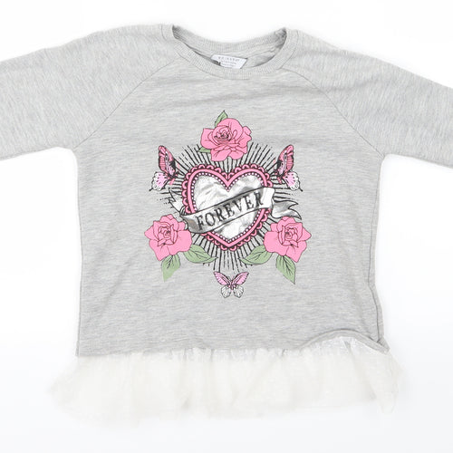 Primark Girls Grey   Pullover Jumper Size 6-7 Years  - heart forever