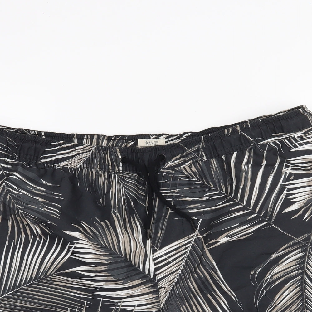 ACW85 Mens Black Floral  Sweat Shorts Size L