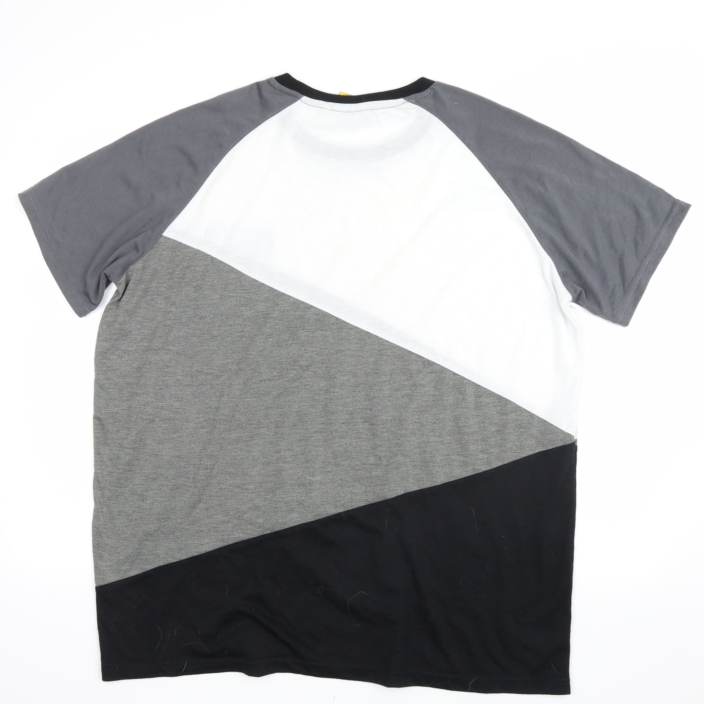 Everlast Mens Grey Striped   T-Shirt Size 2XL