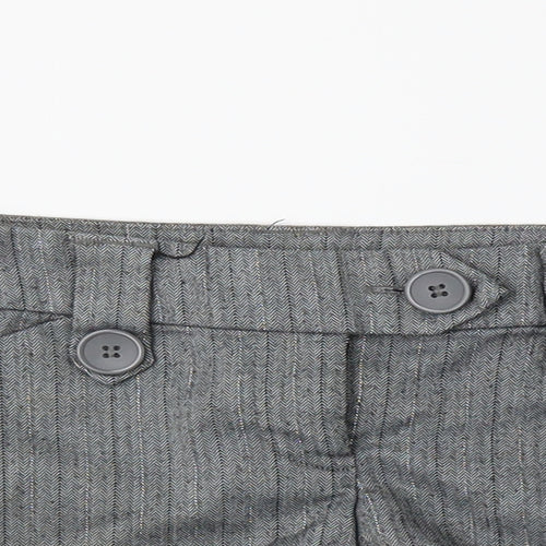 newlook Girls Grey Pinstripe  Sailor Shorts Size 9 Years