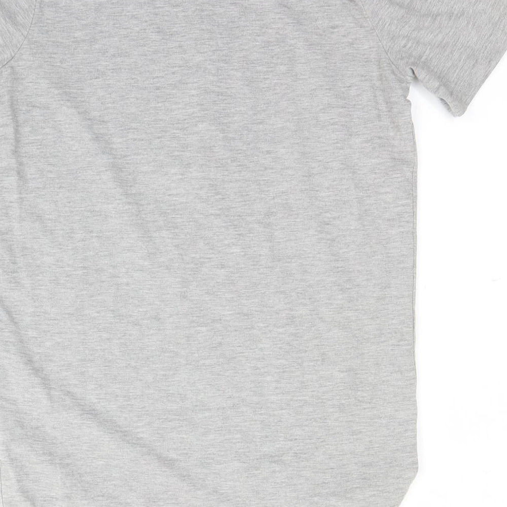 Preworn Boys Grey   Basic T-Shirt Size 12-13 Years  - fifa world cup