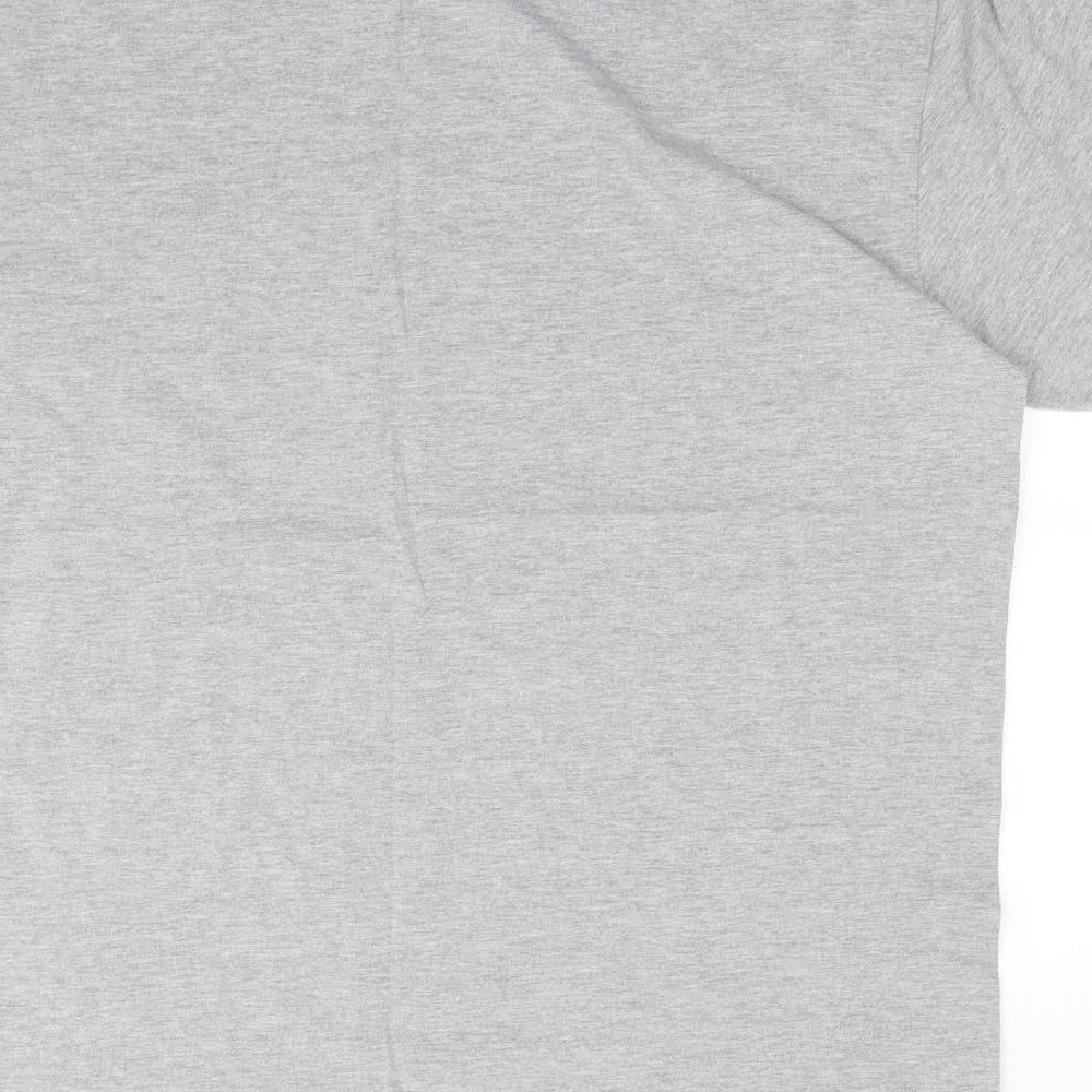 Gildan Mens Grey    T-Shirt Size XL