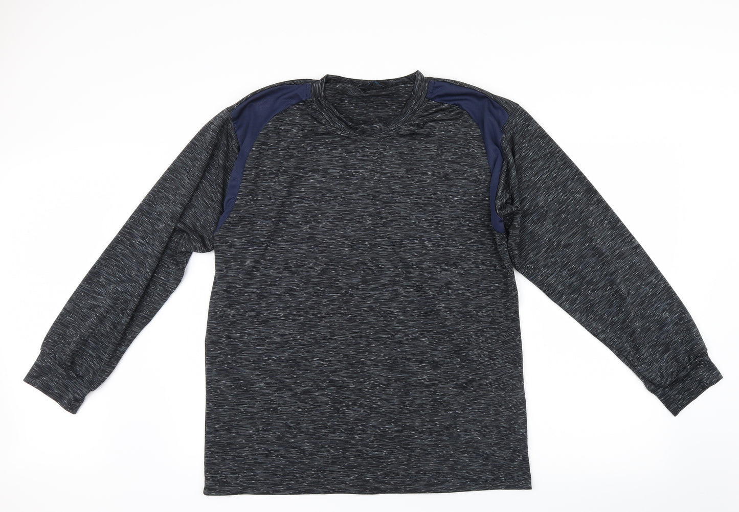 Guuka Mens Grey    T-Shirt Size L