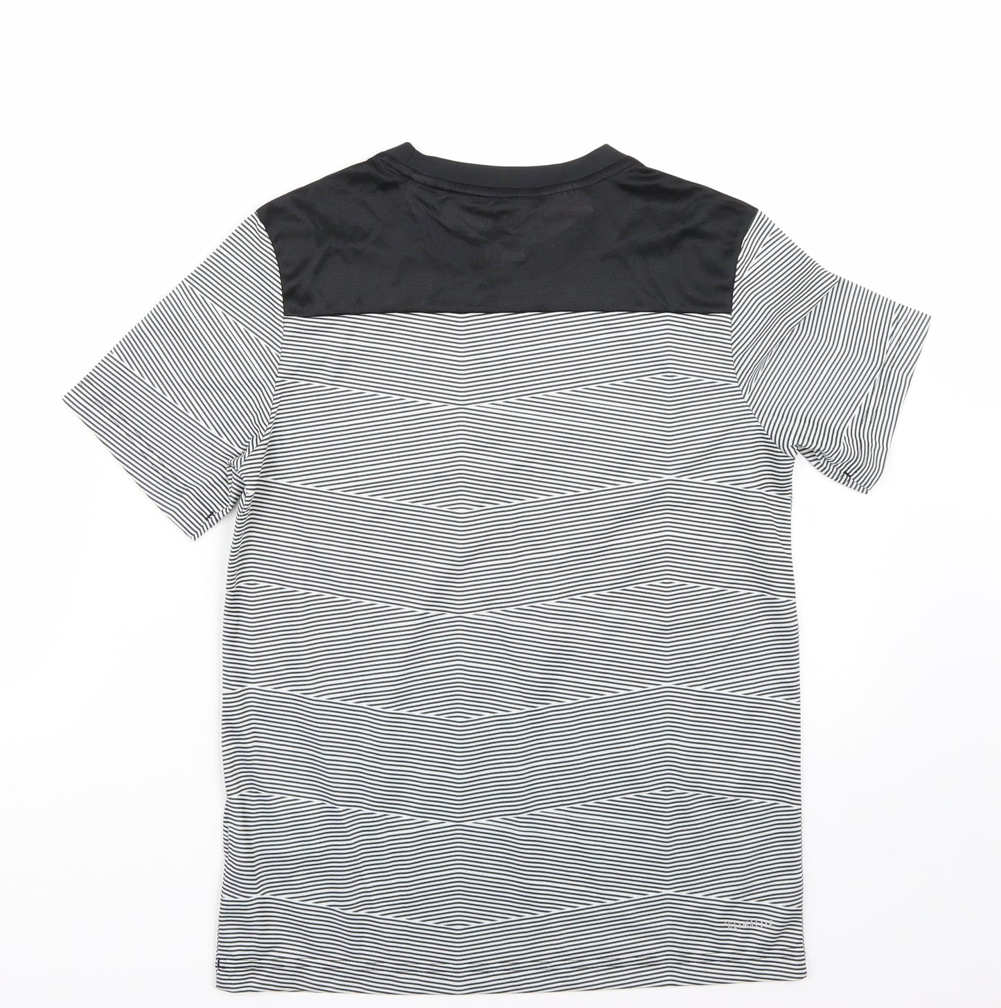 adidas Boys White   Basic T-Shirt Size 12 Years