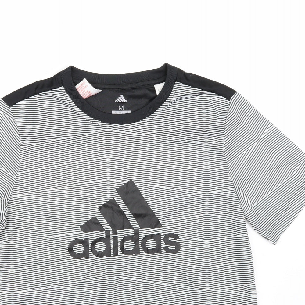 adidas Boys White   Basic T-Shirt Size 12 Years