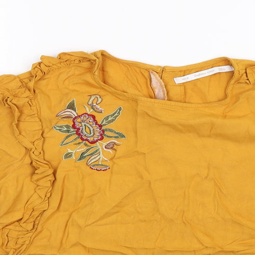 Outfitters Womens Yellow Floral  Basic Blouse Size M