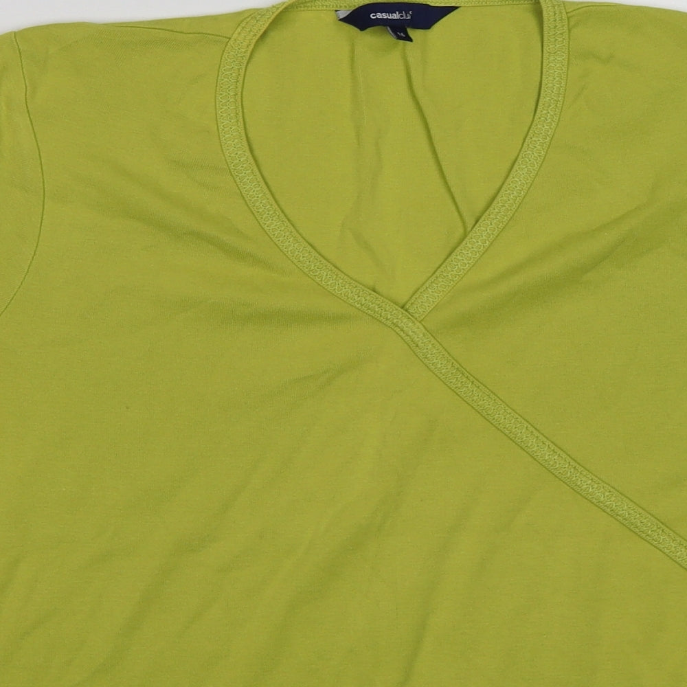 Casual Club Womens Green   Basic T-Shirt Size 16