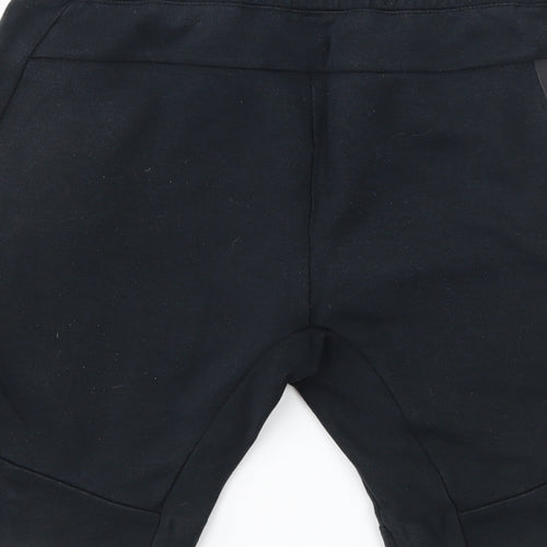 Nike Boys Black   Sweat Shorts Size 10-11 Years