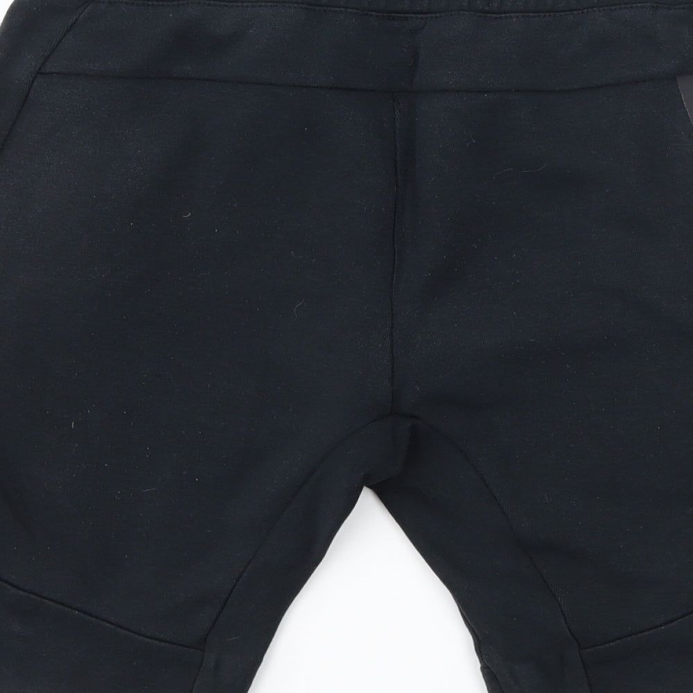 Nike Boys Black   Sweat Shorts Size 10-11 Years