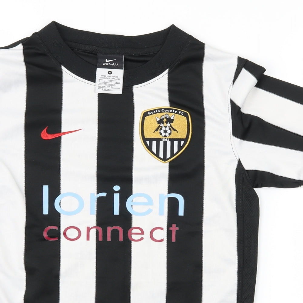Nike Boys Black Striped  Basic T-Shirt Size 8-9 Years  - notts county fc