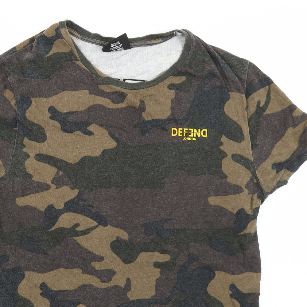 Defending Mens Green Camouflage   T-Shirt Size M