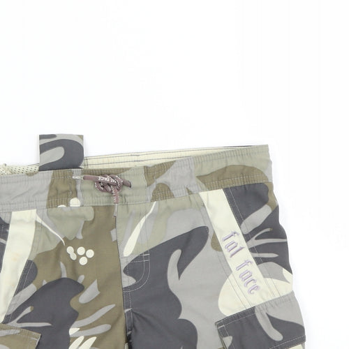 Fat Face Boys Green Camouflage  Cargo Shorts Size 4-5 Years