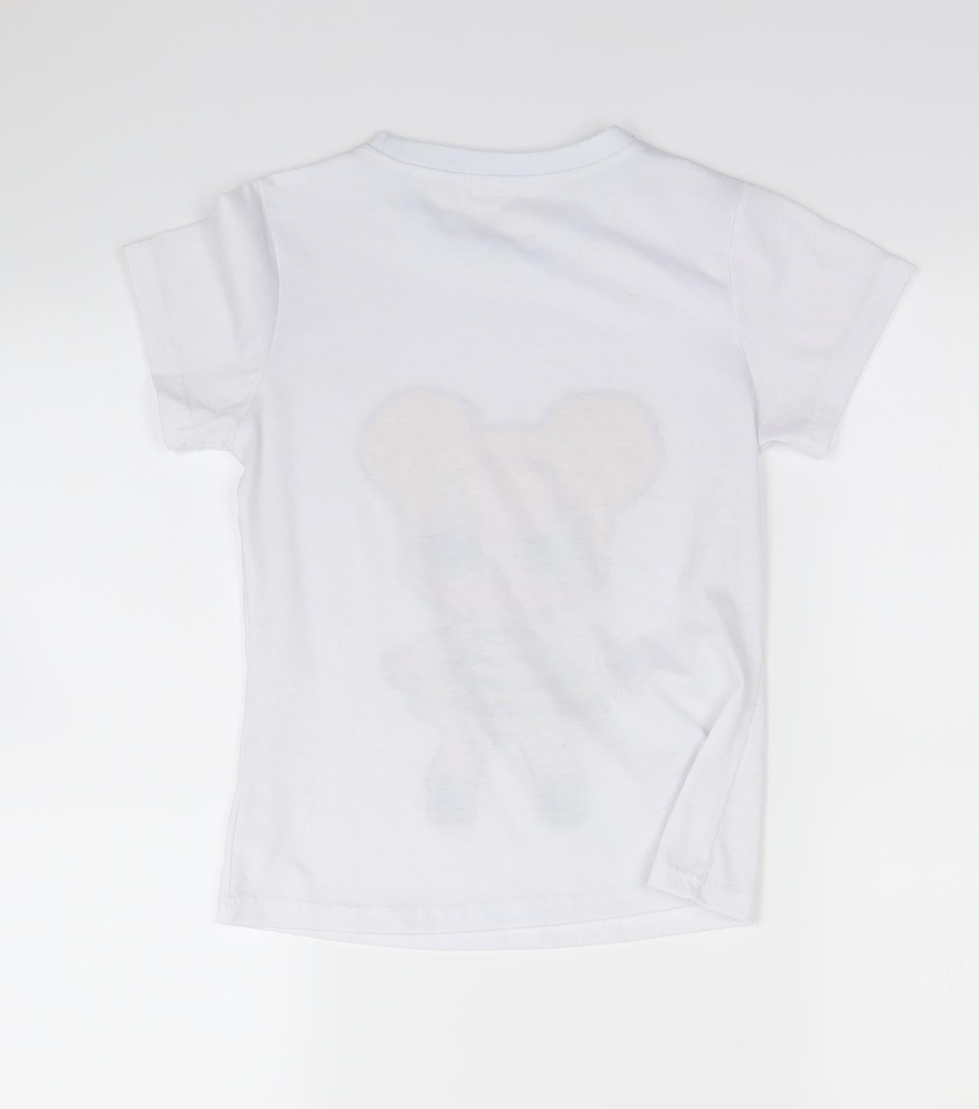 Preworn Girls White   Basic T-Shirt Size 10 Years