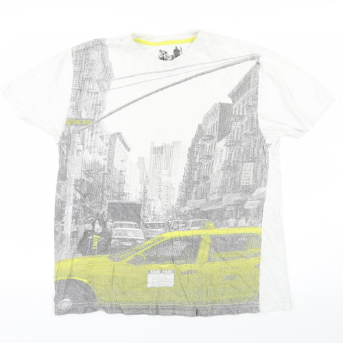 Petroleum Mens White    T-Shirt Size M