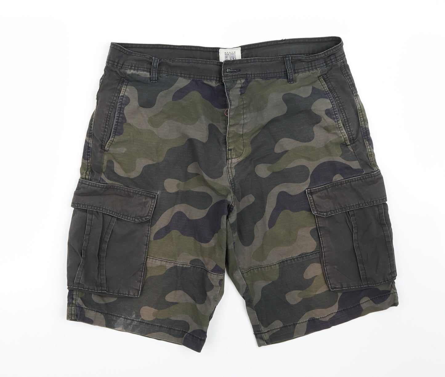 George Mens Green Camouflage  Bermuda Shorts Size 38