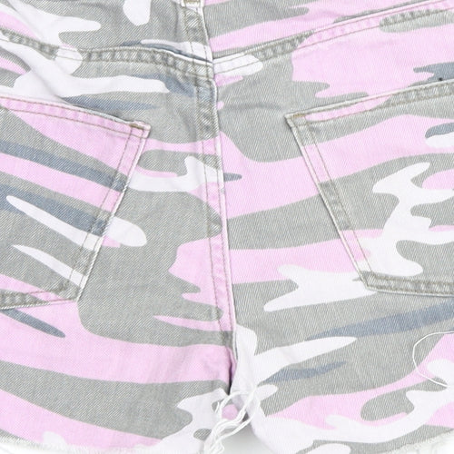 New Look Girls Pink Camouflage  Cargo Shorts Size 14 Years