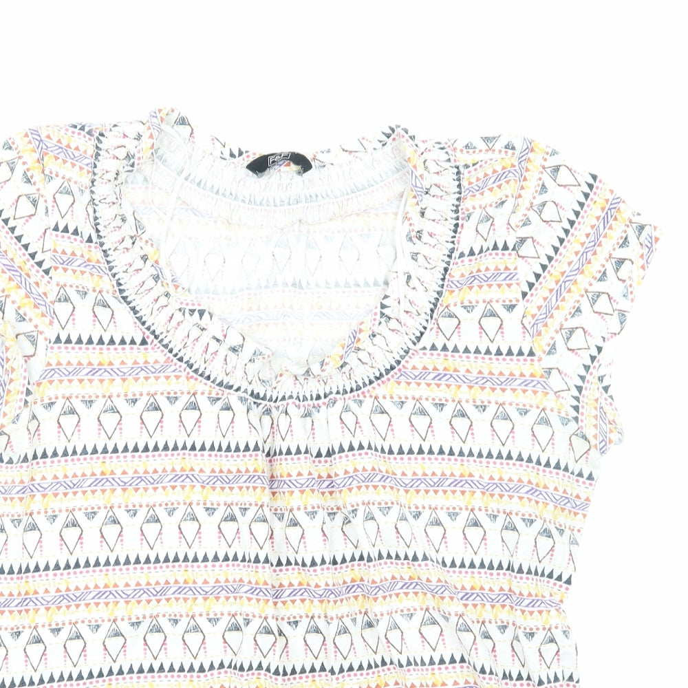 F&F Womens White Argyle/Diamond  Basic T-Shirt Size 12