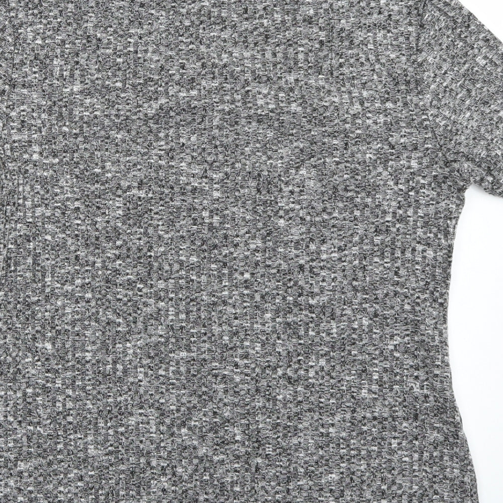 Michelle Keegan Womens Grey   Basic T-Shirt Size M