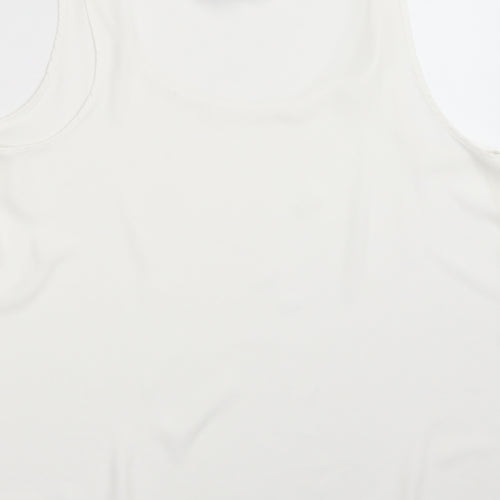 )Primark Womens White   Basic T-Shirt Size 18