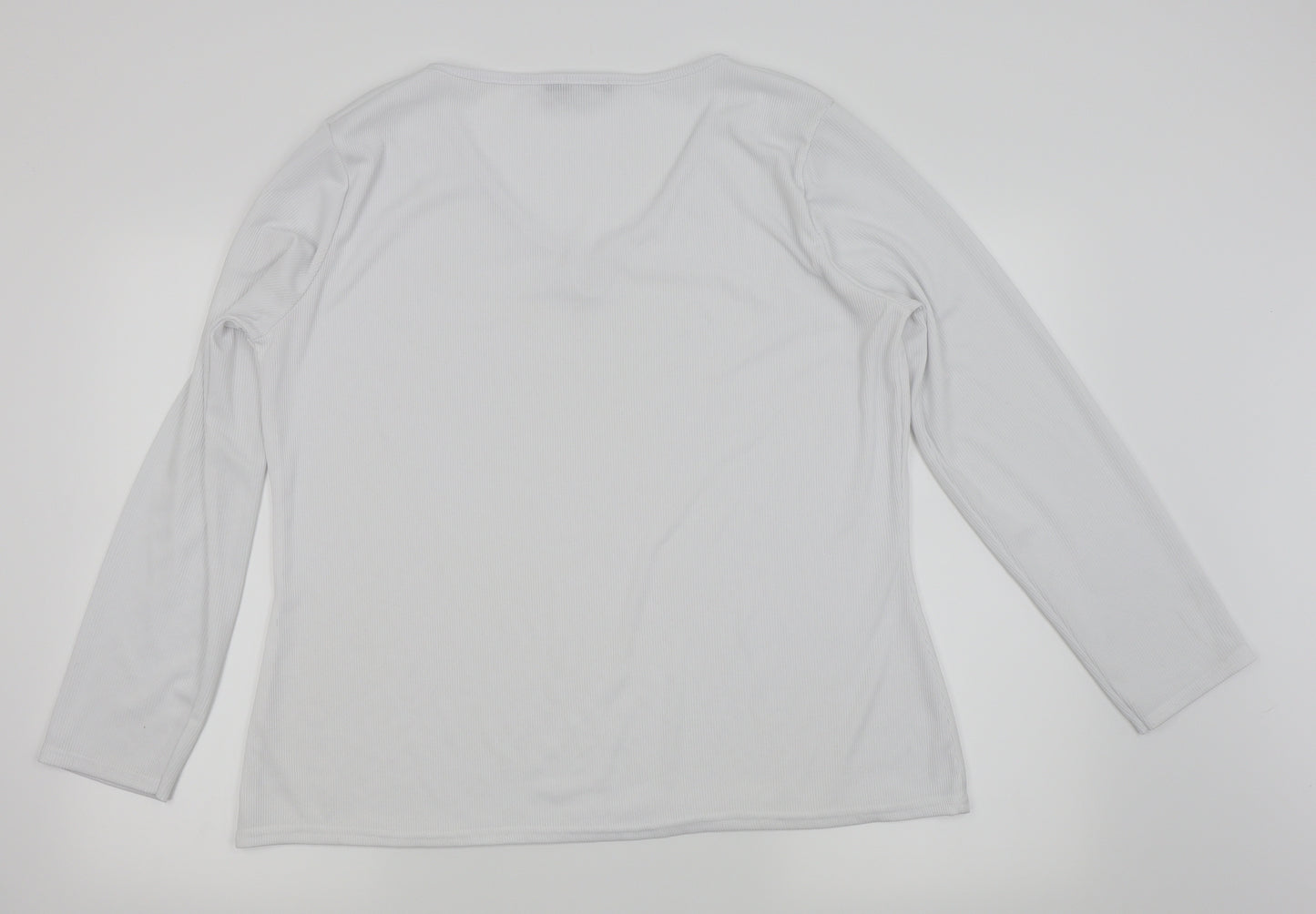 Boohoo Womens White   Basic T-Shirt Size 22