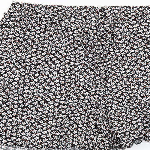 F&F Womens Black Floral  Paperbag Shorts Size 14