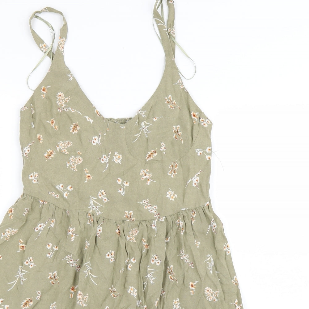 Pull & Bear Womens Green Floral  Mini  Size M