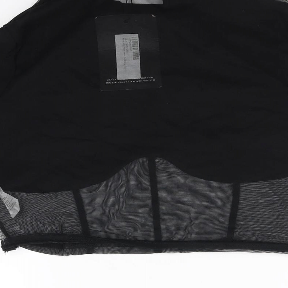 pretty little thing Womens Black   Cropped T-Shirt Size 10