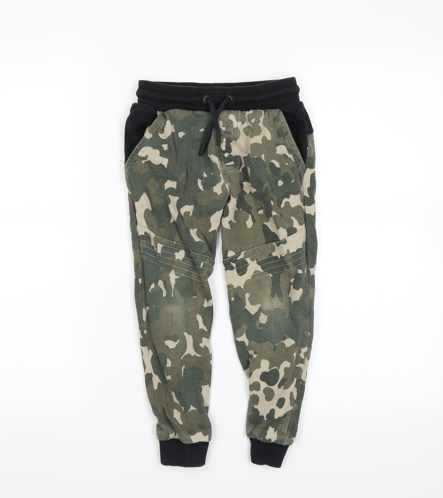 Nutmeg Boys Green Camouflage  Jogger Trousers Size 5-6 Years