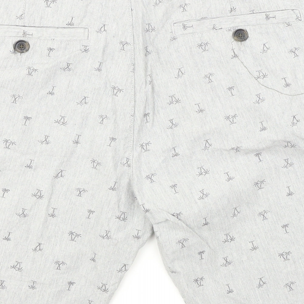 ACW85 Mens Grey   Chino Shorts Size 32 in